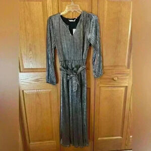 NWT Soft Surroundings‎ Petite Annabelle Pleated Dress in Silver Size PXS (2-4)